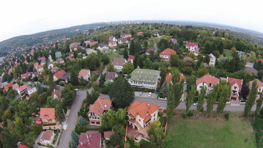 Kolibri Hotel Miskolc Exterior foto